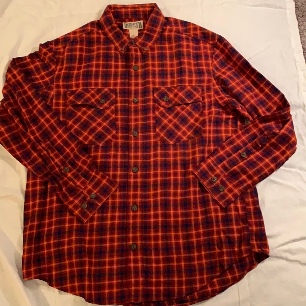 EUC Men’s Duluth Trading Co. Flannel Shirt. Size L